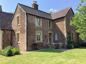 Former school cottage near Bridgnorth